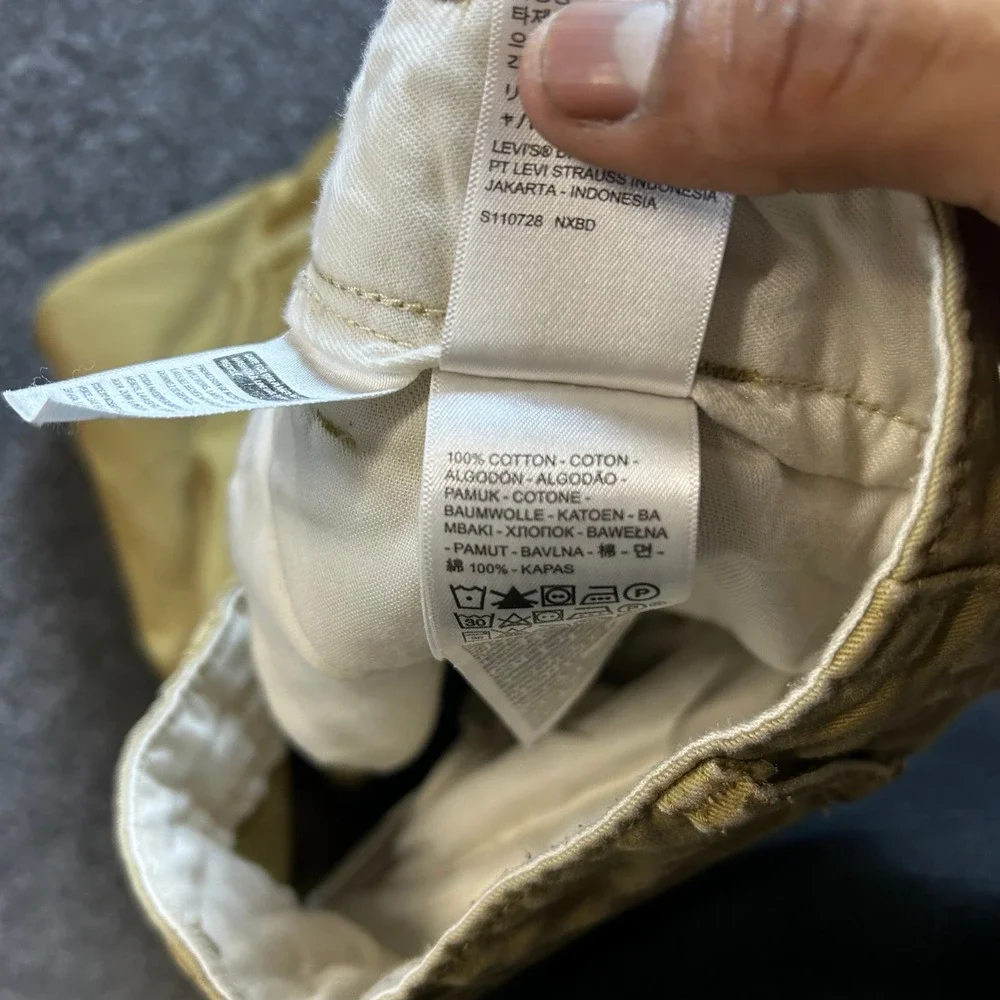 Levi's Cargo Pants Mens Size 30x31 Tan Khaki Cotton Straight Leg Utility Casual
